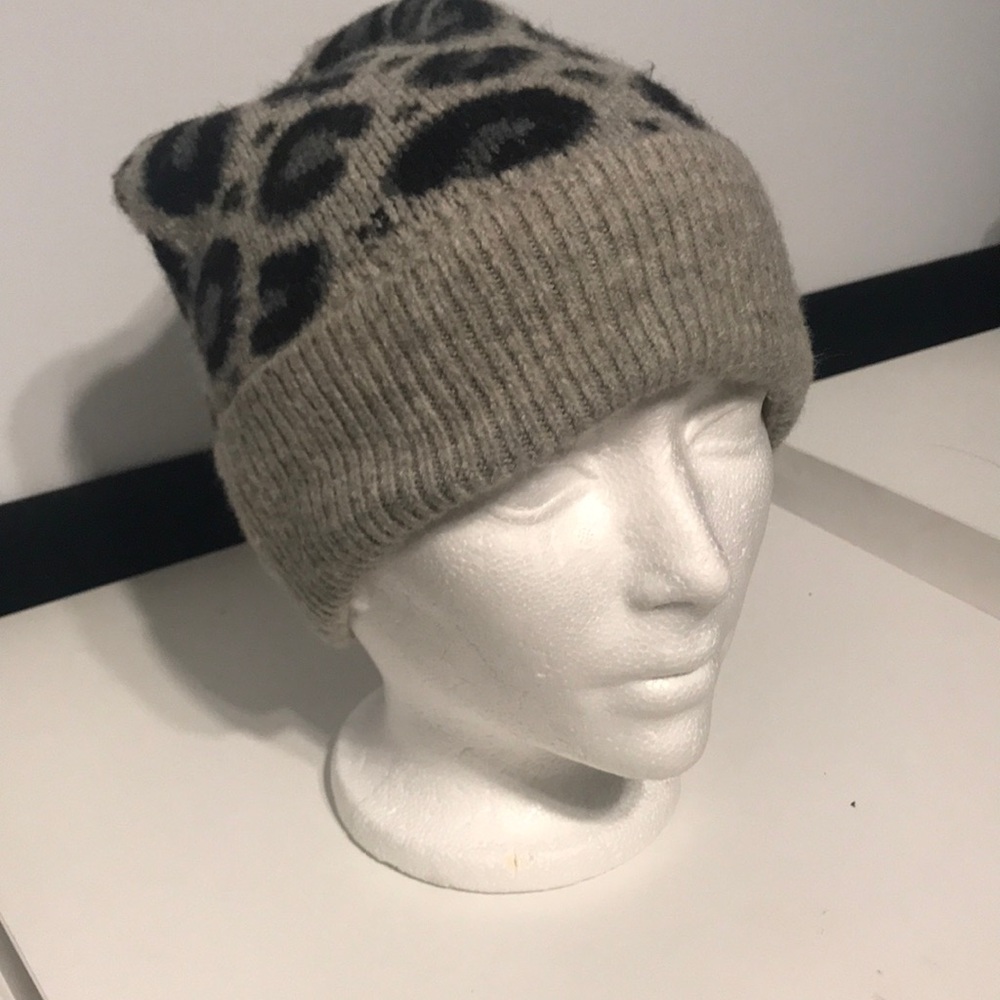 Ladies Leopard Print Knit Beanie